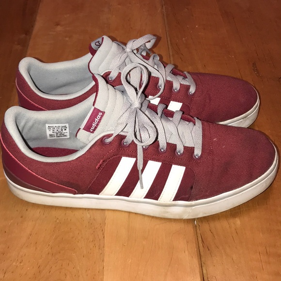 Size 11 Adidas Casual Tennis Shoes - Picture 3 of 7